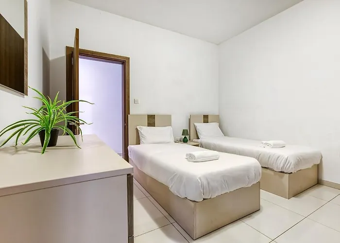 Modern 2br Urban Retreat In Msida