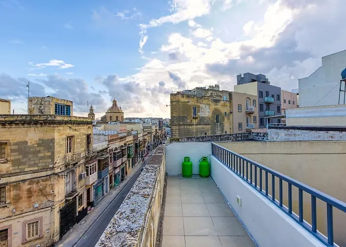 Modern 2br Urban Retreat In Msida *