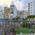 Modern 2br Urban Retreat In Msida *