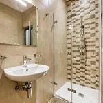 Modern 2br Urban Retreat In Msida Apartamento Ta Xbiex