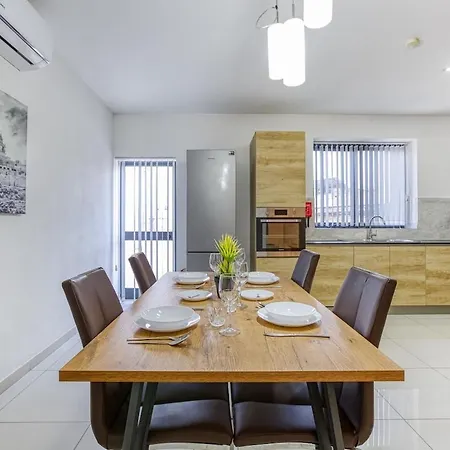 Lovely 2br With Outdoor Space In Msida By 360 Estates Apartment *