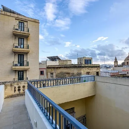 Modern 2br Urban Retreat In Msida Ta Xbiex