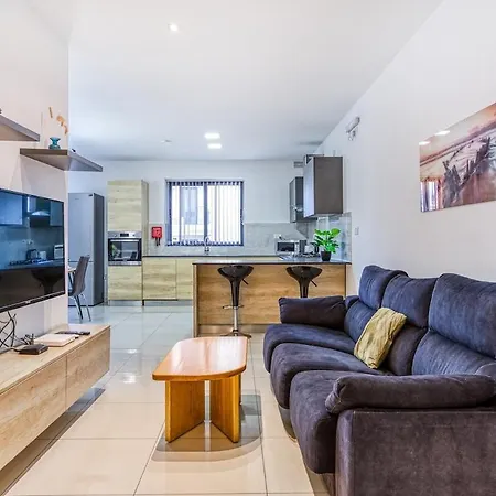 Lovely 2br With Outdoor Space In Msida By 360 Estates * Ta Xbiex