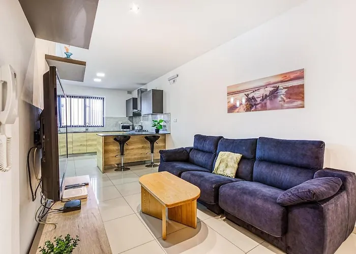 Modern 2br Urban Retreat In Msida * Ta Xbiex