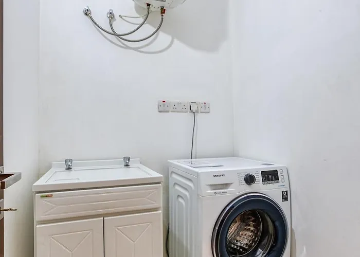 Apartmán Modern 2br Urban Retreat In Msida