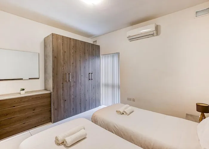 Modern 2br Urban Retreat In Msida *