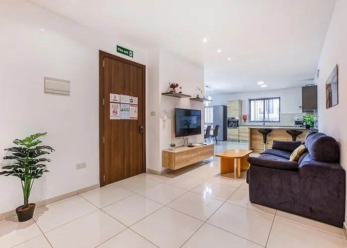 Modern 2br Urban Retreat In Msida