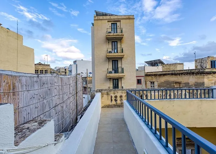 Modern 2br Urban Retreat In Msida *